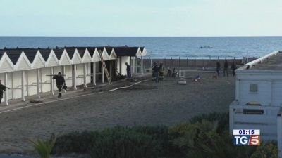 Nuovi incendi ad Ostia Ipotesi dolo