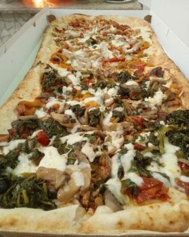 Il Massimo della Pizza-Pizza al metro