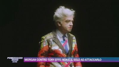 Morgan contro Tony Effe: non è il solo ad attaccarlo