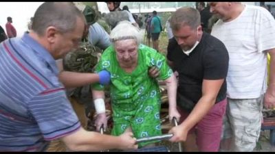 Attacchi russi su Kharkiv, uccise 7 persone fra cui una ragazzina di 14 anni