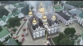 La cattedrale ucraina in fiamme dall'alto, la condanna dell'Unesco