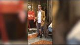 Blitz Ultima Generazione contro Cracco a Milano: "Il lusso di pochi"