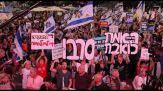 "Basta": manifestazione a Tel Aviv contro il governo israeliano