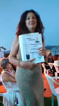 Premiazione per il Libro Il Caso 07-la-1664 , ha ricevuto il premio la scrittrice Annalisa Gianfranceschi per la sezione Narrativa, il prestigioso, Premio San Domenichino.