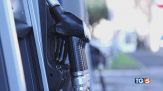 Sale prezzo petrolio Sos beni di consumo