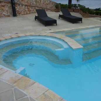 realizzazione piscine