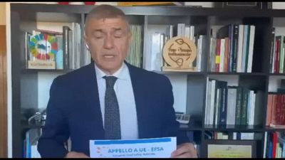 Pecoraro Scanio: "No ai cibi ultraprocessati, l'EFSA va riformata"