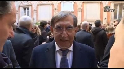 Manovra, La Russa: non escludo si voti il 27 e 28 dicembre