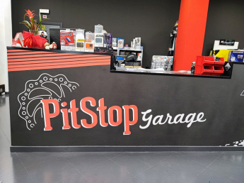 pit stop garage