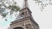 "Niente donne sulla Torre Eiffel", passa il diktat degli induisti