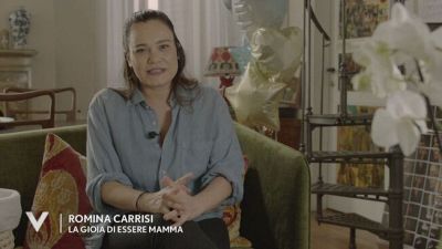 Romina Carrisi: "La gioia di essere mamma"