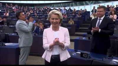 Von der Leyen riconfermata presidente della Commissione U