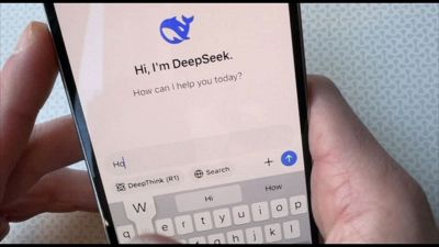 L'IA cinese (a buon mercato) di DeepSeek spaventa i big tech