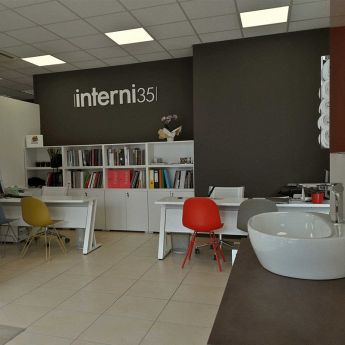 Interni35-L'esposizione