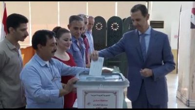 Siria, Assad vota per le elezioni parlamentari: è favorito