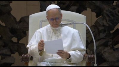 Papa: impegnerò ogni mio sforzo perché la pace si diffonda nel mondo