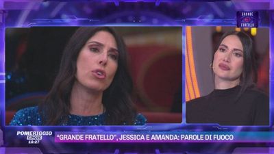 "Grande Fratello", Jessica e Amanda: parole di fuoco