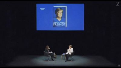 Putin, Ucraina e migranti, Merkel rifarebbe tutto nel libro "Libertà"