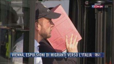 Breaking News delle 18.00 | Vienna, espulsioni di migranti verso l'Italia