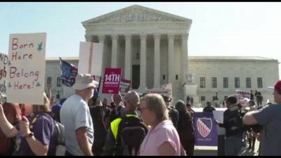Corte suprema Usa decide sull ius soli, anche Trump all'udienza