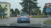 Fugge dal centro per il rimpatrio e stupra una ragazza con il complice