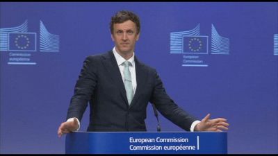 Ue sospende per 90 giorni le contromisure contro dazi Usa