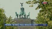 Breaking News delle 21.30 | Peskov: "Da Merz passi bruschi e goffi"