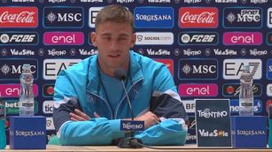 Lucca prende il numero 27: "Il 9 ce l'aveva già Lukaku, la somma è 2+7"