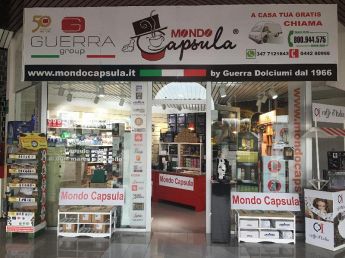 il nostro negozio in provincia di Rovigo, a Badia Polesine inserito nel contesto di 2 supermercati PRIX e INTERSPAR in via Bovazecchino n.180
