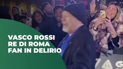 Vasco re di Roma, fan in delirio