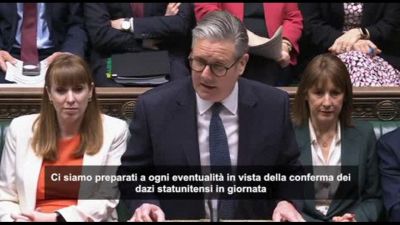 Dazi, Starmer: preparati a ogni eventualità, no a reazioni d'istinto