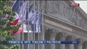 Breaking News delle 21.30 | Francia al voto, tensioni e polemiche