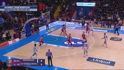 Bologna torna in testa, Milano crolla a Napoli: il servizio
