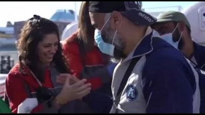 Emergency, concluso lo sbarco di 72 migranti a Livorno