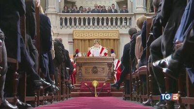 "Serve rispetto tra istituzioni"