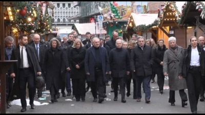 Scholz visita il luogo dell'attacco al mercatino di Natale