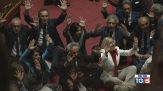 Ok al Dl sicurezza, proteste al Senato
