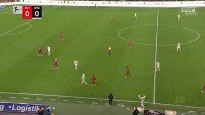 Il Leverkusen non molla il Bayern:"3-1 al Gladbach