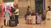 Il venerdì nero dei trasporti, forti disagi per treni, aerei e bus