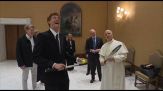 Sinner dal Papa, gli regala racchetta: Vuole gocare? Qui meglio di no
