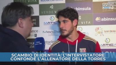 Scambio di identità: l'intervistatore confonde l'allenatore della Torres