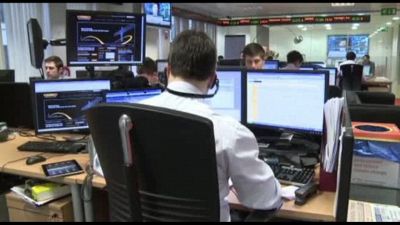 Le Borse mondiali tentano il rialzo, resta l'incertezza sui mercati