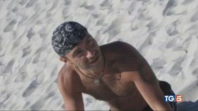 Uccise moglie, indagato per abusi su una 15enne