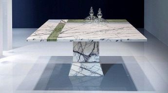 Tavoli in marmo