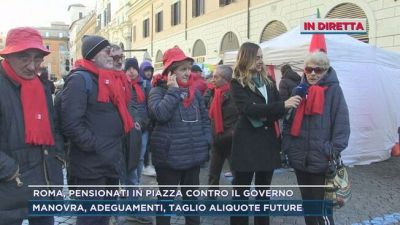 Roma, pensionati in piazza contro il governo