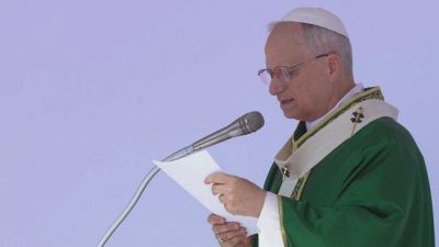 Roma, un milione di ragazzi abbracciano il Papa