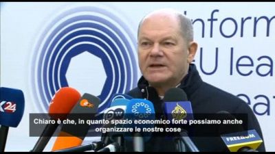 Usa-Ue, Scholz: risponderemo a dazi con i dazi, ma serve cooperazione