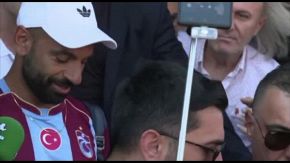 Salah in Turchia, centinaia di tifosi del Trabzonspor in festa