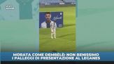 Morata, i palleggi di presentazione sono un disastro