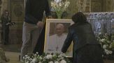 Il mondo piange Francesco